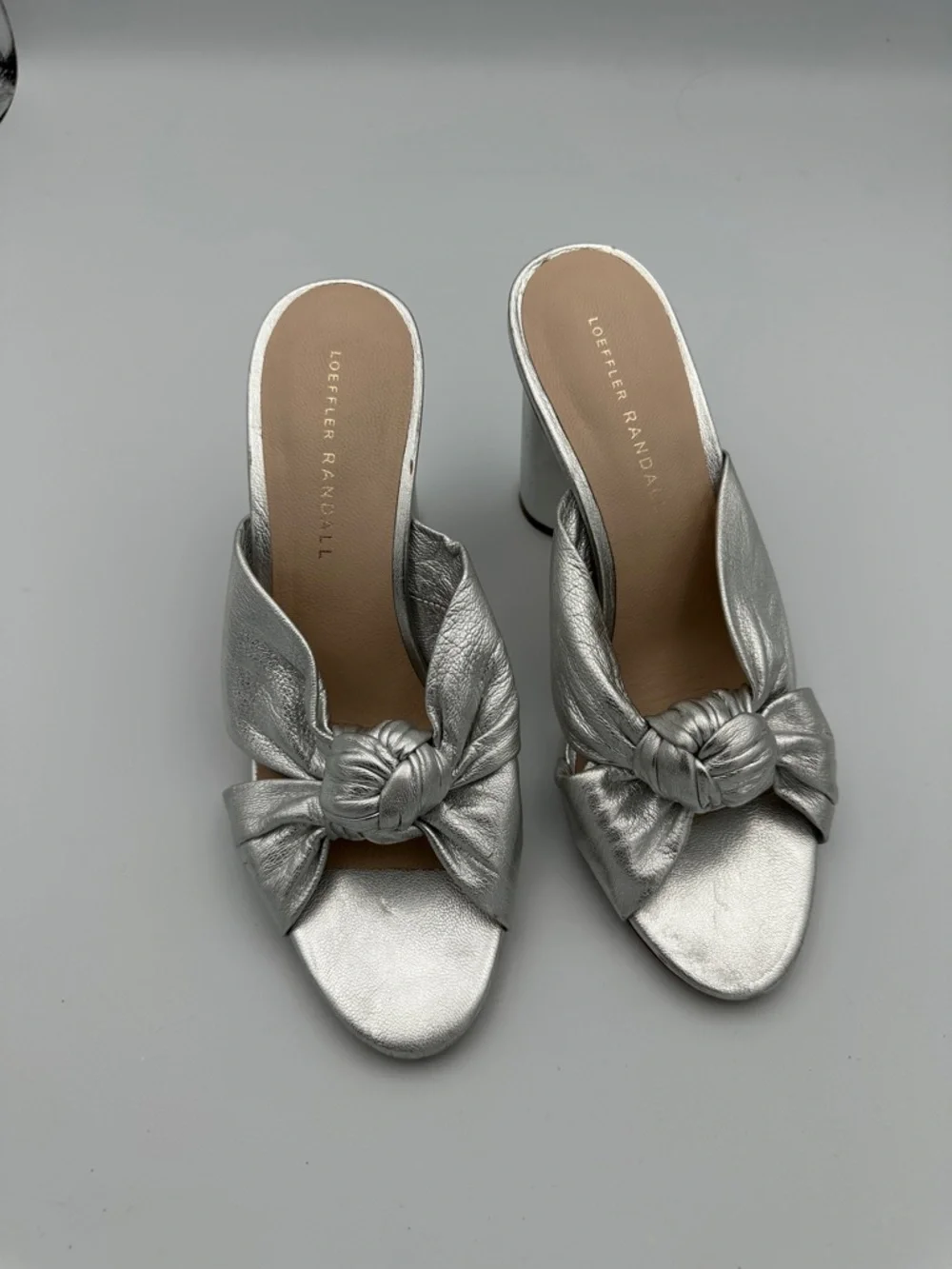 Loeffler Randall Coco Knotted Metallic Leather Mules ASO Sofia Vergara Sz8
